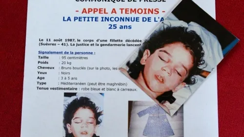 "Cette petite fille, dont le corps est laissé au bord de...