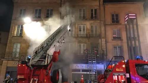 Deux morts et cinq blessés dans un incendie