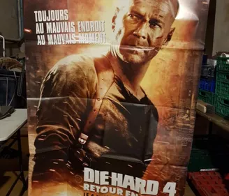 Metz : une vente d'affiches de films pour la bonne cause