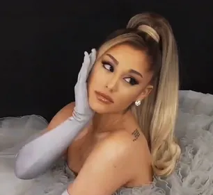 BELLE SURPRISE POUR LES FANS D’ARIANA GRANDE 