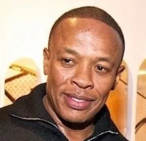 DR DRE HOSPITALISÉ D’URGENCE