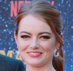 BELLE NOUVELLE POUR L’ACTRICE EMMA STONE