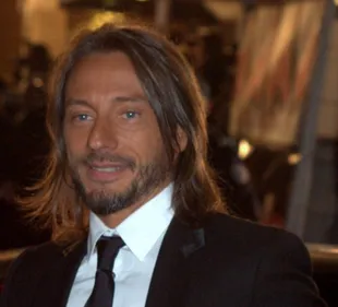 BOB SINCLAR SE LANCE DANS LES PARODIES