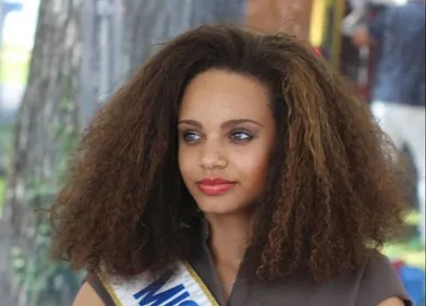 NOUVEAU PROJET INATTENDU POUR UNE EX MISS FRANCE