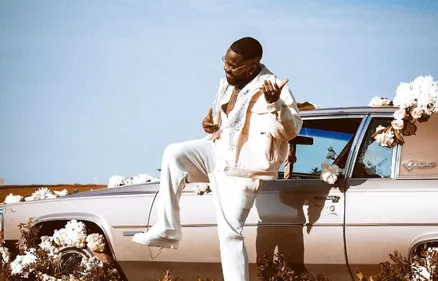 GROS CARTON POUR TAYC