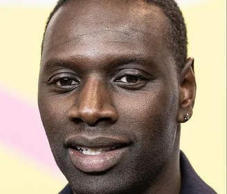 OMAR SY SE LANCE DANS UN NOUVEAU PROJET AVEC NETFLIX