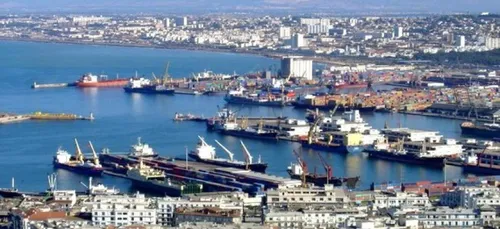 Algérie: Grève inopinée au port d’Alger exploité par l’entreprise...