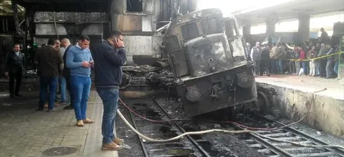 Egypte : Vingt-cinq morts dans l'incendie d'un train à la gare...