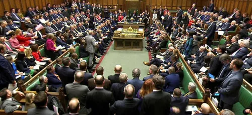 Le Parlement britannique rejette la proposition d'un deuxième...