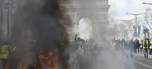 Gilets jaunes: des scènes de chaos au cœur  de Paris, l'acte 18...