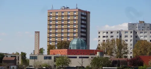 Ouverture imminente de la grande mosquée de Saint-Denis avant le...