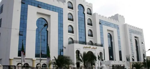 Algérie / Présidentielle : le Conseil constitutionnel n'a reçu que...