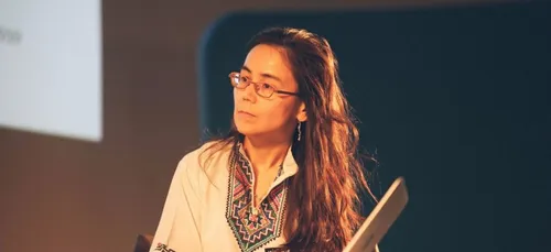 Macron en Chine, des parts de marché à prendre et une prise de...