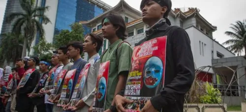 Ouïgours : Une fuite de documents révèle le fonctionnement des...