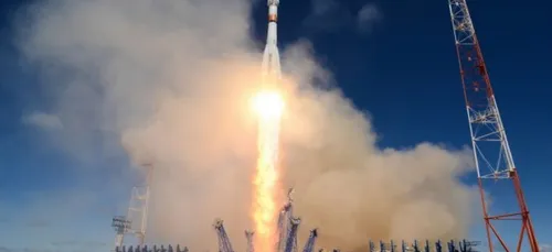 Avec fierté, la Tunisie lance son "Challenge One", un satellite...