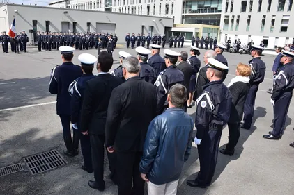 Un hommage aux policiers morts pour la France à Nantes