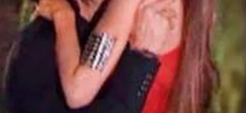 NABILLA TOTALEMENT NUE : LA PHOTO BALANCEE PAR THOMAS SUR SON INSTA...