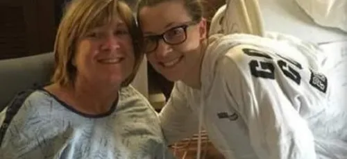 Vidéo: une femme de 53 ans donne naissance à sa petite-fille...