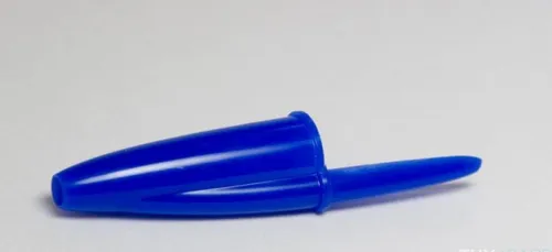 Pourquoi il  y a t-il  un trou dans le bouchon des stylos Bic  ?