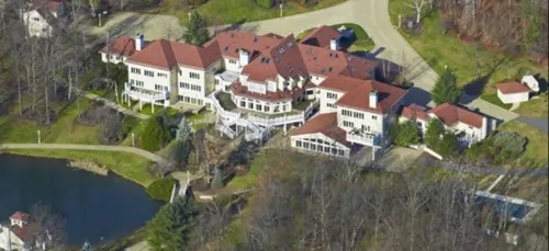 Endetté, 50 Cent a vendu son manoir qui va devenir une maison de...