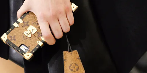 Iphone 7 : l'incroyable prix de la nouvelle coque signée Louis Vuitton
