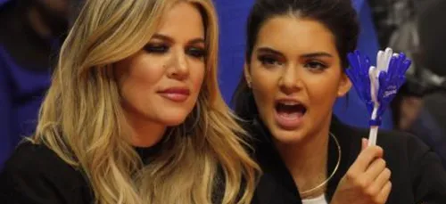 Kendall Jenner chute à vélo: sa sœur film et se moque d'elle sur...