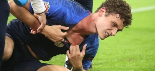 Football : l'impressionnant tacle à la gorge...