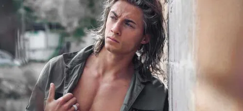 LPDLA6 : Dylan s'est remis avec Fidji pour de l'argent !