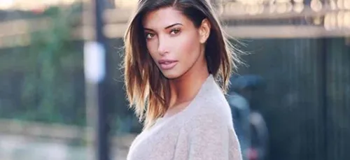 Nue, Mélanie Dedigama dévoile son nouveau tatouage ! (Photo)