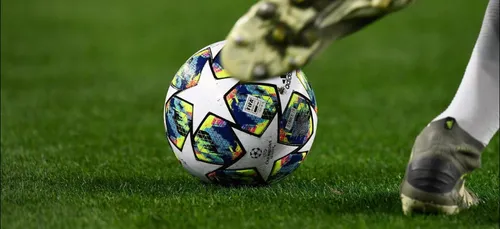 Football : il se fait mordre le pénis à la suite d'une bagarre...