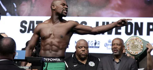 Khabib chauffe Mayweather qui veut sa revanche contre McGregor !