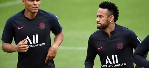 PSG : Neymar et Thiago Silva en quatorzaine ?