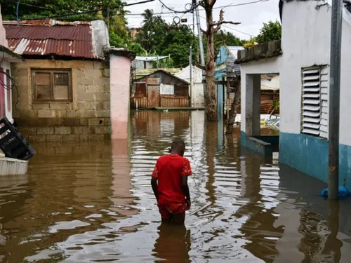 Cuba en Alerte Rouge : L'ouragan Melissa menace l'île après avoir...