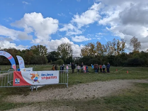 Les « Jeux sportifs » à Brou, Toury et Cloyes 