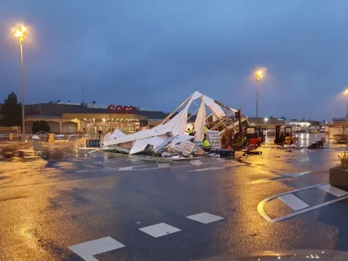 (Photos) : Le chapiteau du Cora de Moulins-Lès-Metz victime des...