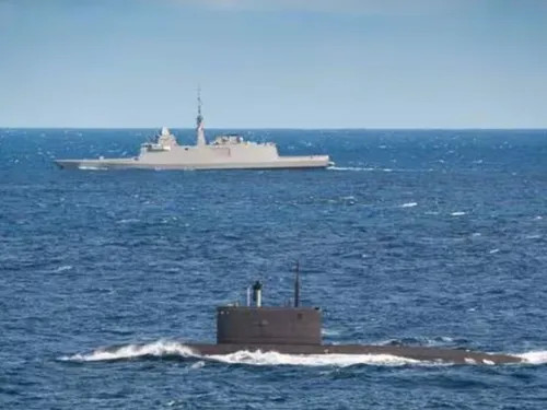Un sous-marin russe en détresse dans l’Atlantique : 82 marins à...