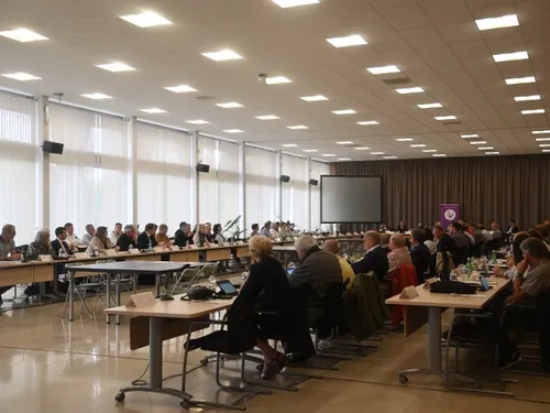 Val de Sambre - "Les communes arrivent difficilement à boucler leur...
