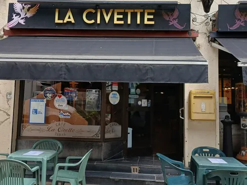 Le Quesnoy : la réouverture du café « La Civette »