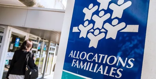 Coronavirus : plus de 4 millions de foyers vont recevoir l’aide...