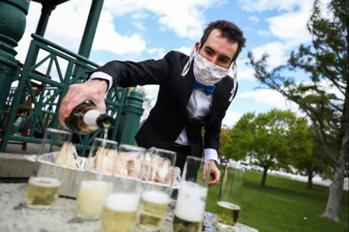 Les fêtes privées, mariages comme soirées étudiantes, interdites...