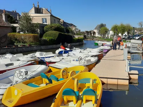 Le retour des balades en bateau dans la "Petite Venise de Beauce"