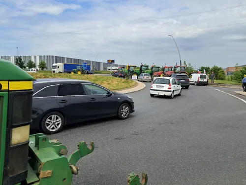 Une trentaine d'agriculteurs en démonstration à Chartres