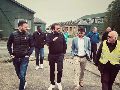 🔊 Son objectif : Lancer les jeunes en « politique »