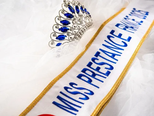 Dix candidates pour une écharpe à Bonneval