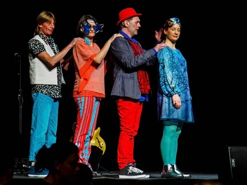 Le « Bal Mandarine » s'invite place Billard