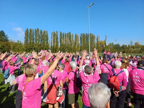 Les marcheurs au rendez-vous pour octobre Rose