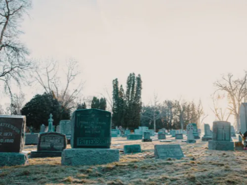 Un apéro pour parler de la mort à La Loupe