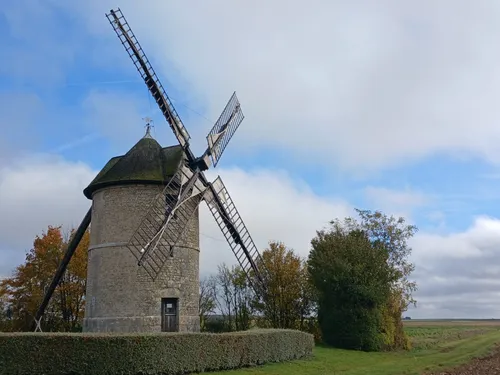 🔊 Le moulin de Frouville-Pensier retrouve ses ailes