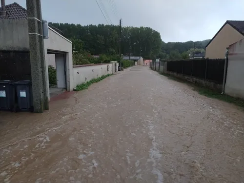 Météo : l'agglomération chartraine sous l'eau, plus de 90...