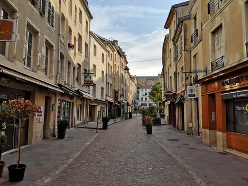 Initiative : des commerces nancéiens donnent un accès gratuit à...